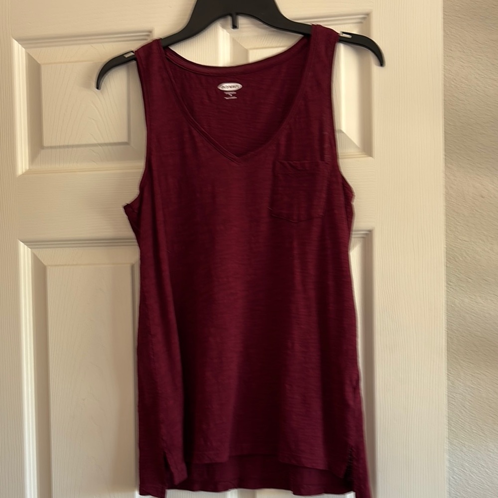 Old Navy Burgundy Sleeveless Tank Top